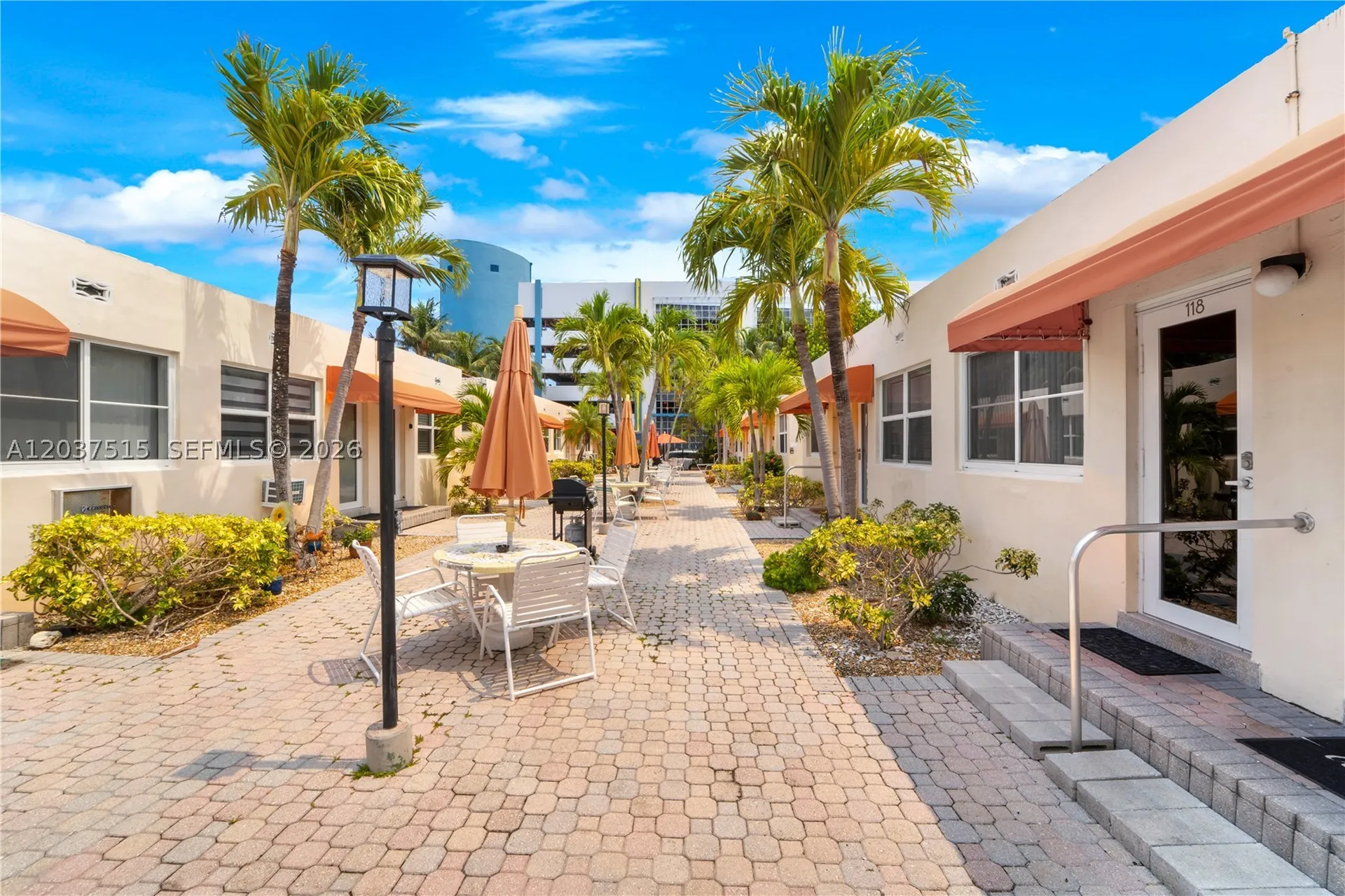 336 Arthur Street Hollywood FL 33019