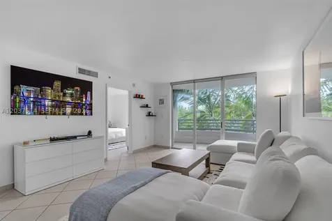 1401 Bay Road Miami Beach FL 33139