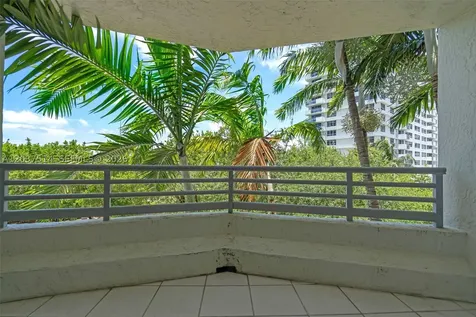 1401 Bay Road Miami Beach FL 33139