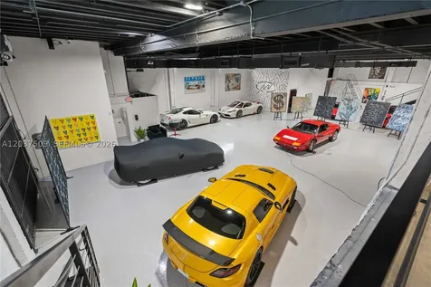 2045 NW 1st Avenue Miami FL 33127