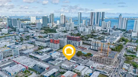 2045 NW 1st Avenue Miami FL 33127