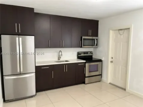 1200 SW 31st Avenue Miami FL 33135