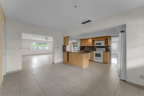10842 SW 33rd Street Miami FL 33165