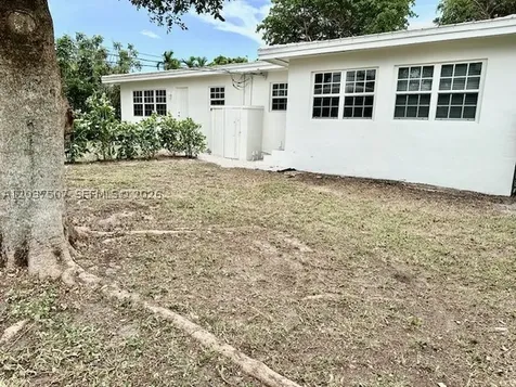 3801 Ponce De Leon Boulevard Coral Gables FL 33134