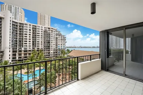 520 Brickell Key Drive Miami FL 33131
