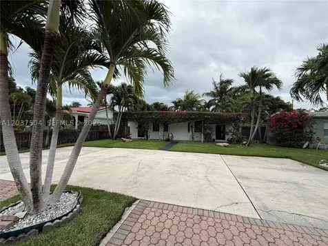 612 W Drew Street Lantana FL 33462