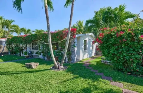 612 W Drew Street Lantana FL 33462