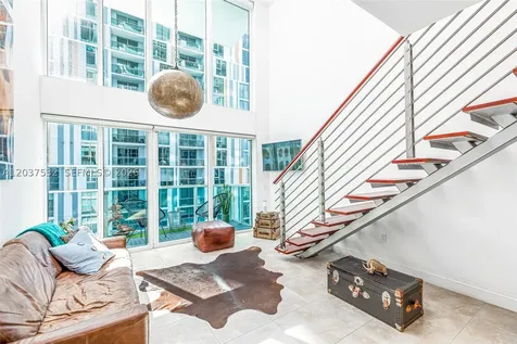 41 SE 5th Street Miami FL 33131