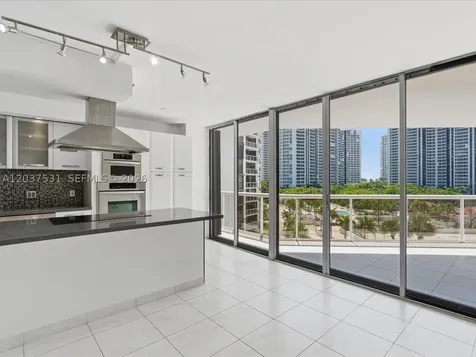 3610 Yacht Club Drive Aventura FL 33180