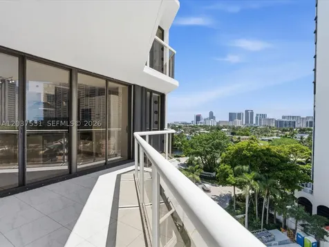 3610 Yacht Club Drive Aventura FL 33180