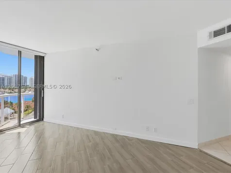 3610 Yacht Club Drive Aventura FL 33180