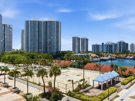 3610 Yacht Club Drive Aventura FL 33180