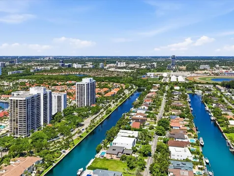 3610 Yacht Club Drive Aventura FL 33180