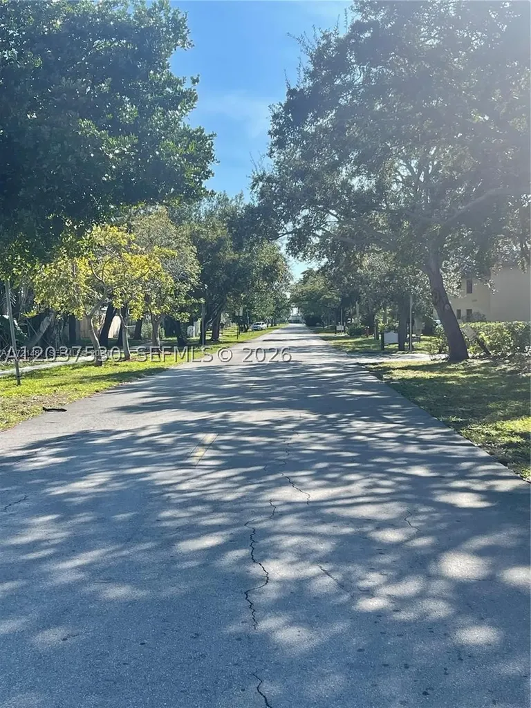 1265 S Flagler Avenue Pompano Beach FL 33060