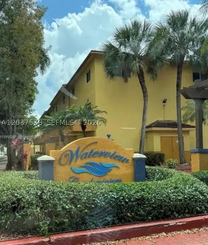 14902 SW 82nd Lane Miami FL 33193