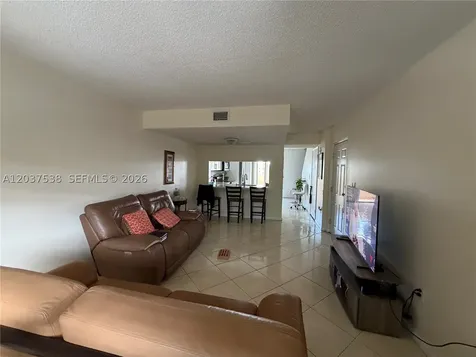 14902 SW 82nd Lane Miami FL 33193