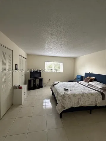 14902 SW 82nd Lane Miami FL 33193