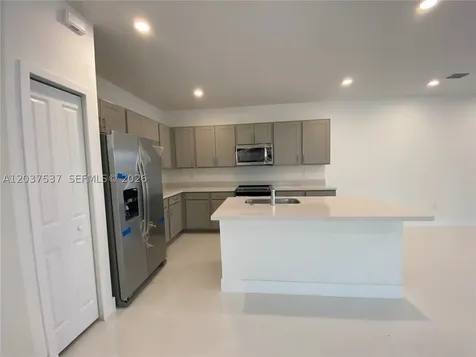 2402 SW 145th Place Miami FL 33175