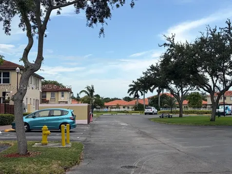 1690 NE 33rd Avenue Homestead FL 33033