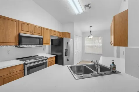 1918 Andromeda Lane Weston FL 33327
