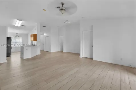 1918 Andromeda Lane Weston FL 33327