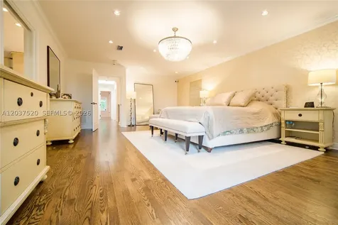 3514 Crystal Court Miami FL 33133