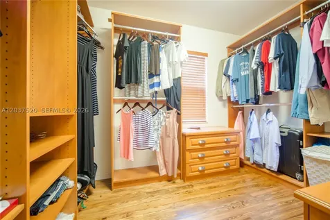 3514 Crystal Court Miami FL 33133
