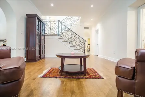 3514 Crystal Court Miami FL 33133
