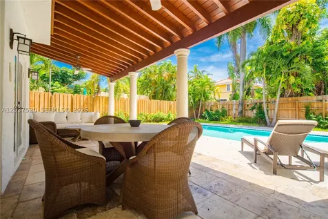 3514 Crystal Court Miami FL 33133