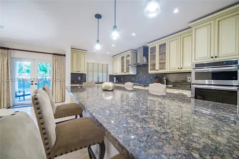 3514 Crystal Court Miami FL 33133