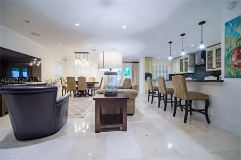 3514 Crystal Court Miami FL 33133