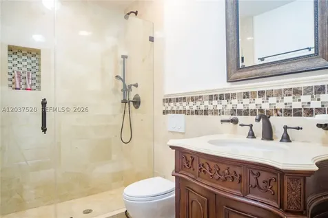 3514 Crystal Court Miami FL 33133