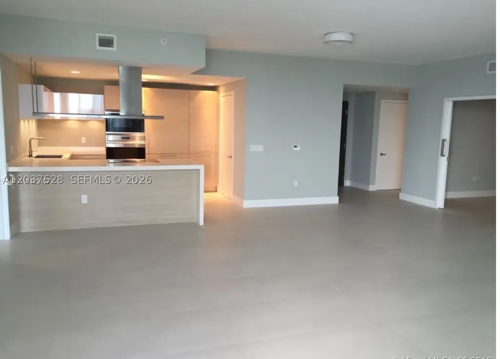 17301 Biscayne Boulevard North Miami Beach FL 33160