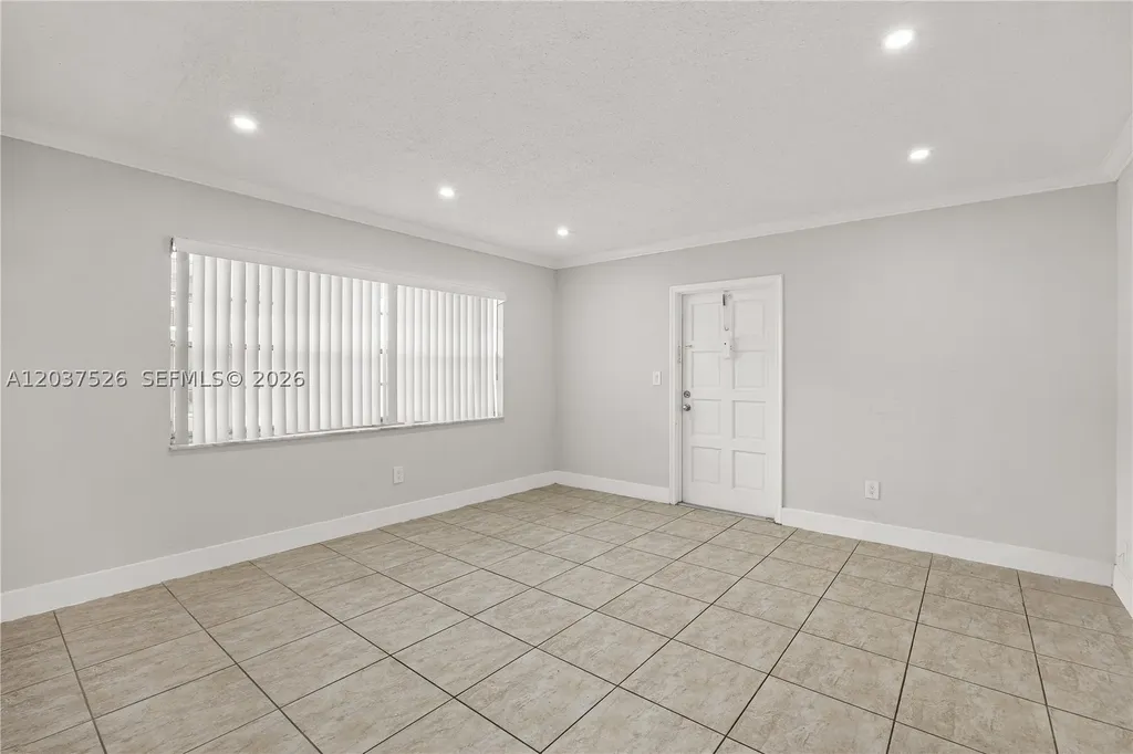 5141 Hollywood Boulevard Hollywood FL 33021