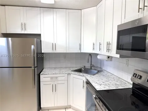 9440 Fontainebleau Boulevard Miami FL 33172