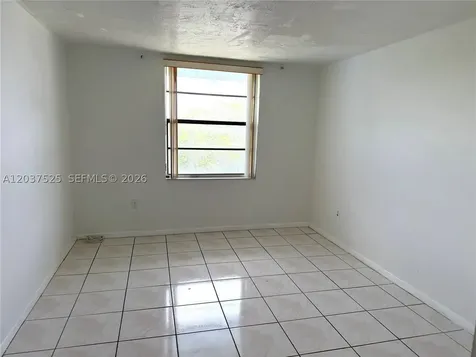 9440 Fontainebleau Boulevard Miami FL 33172