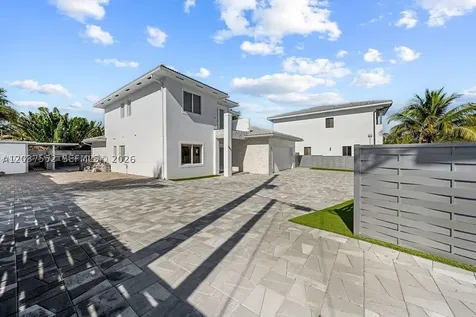4497 SW 25th Terrace Dania Beach FL 33312