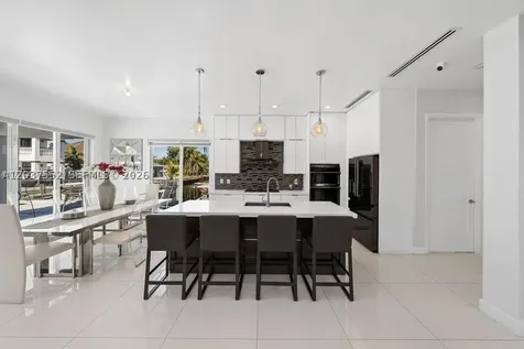 4497 SW 25th Terrace Dania Beach FL 33312
