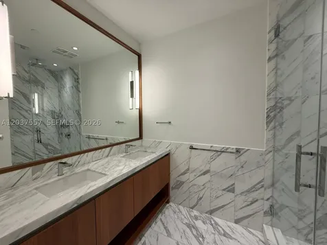 175 SE 25th Road Miami FL 33129
