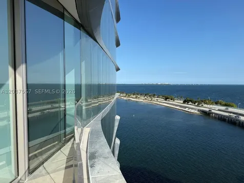 175 SE 25th Road Miami FL 33129