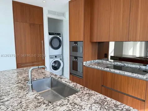 175 SE 25th Road Miami FL 33129