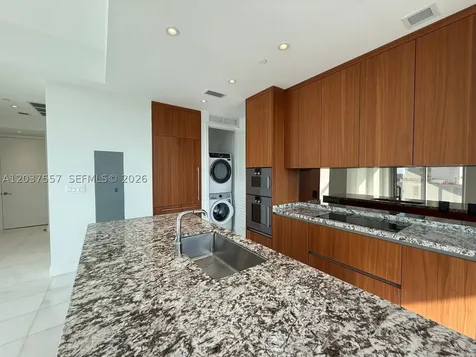 175 SE 25th Road Miami FL 33129