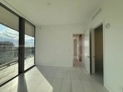 175 SE 25th Road Miami FL 33129