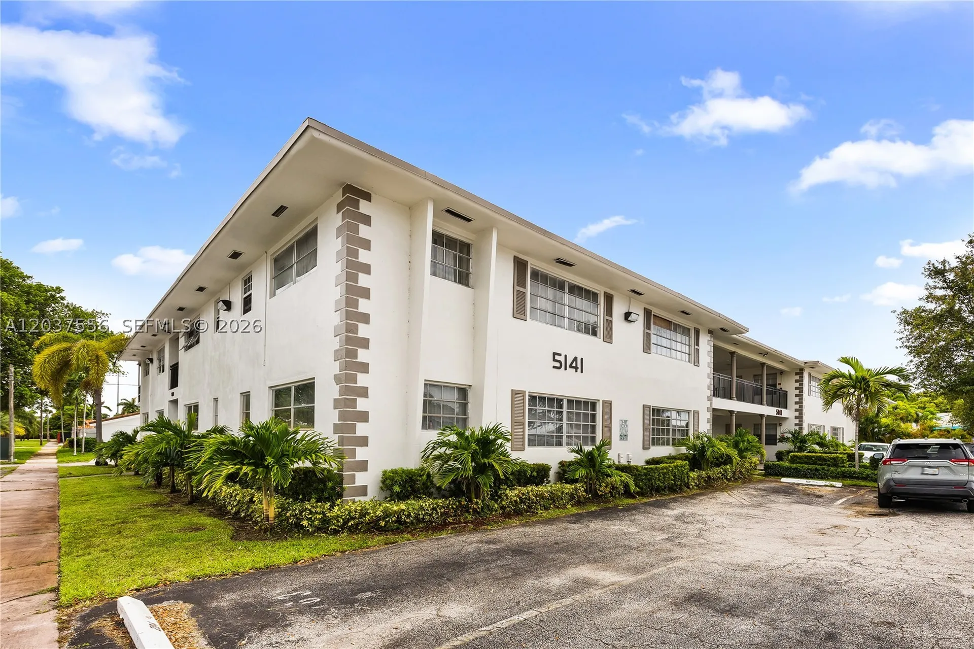 5141 Hollywood Boulevard Hollywood FL 33021