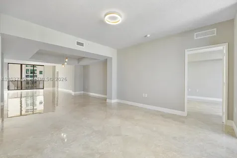 16275 Collins Avenue Sunny Isles Beach FL 33160
