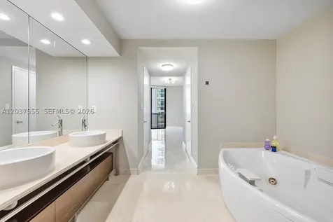16275 Collins Avenue Sunny Isles Beach FL 33160