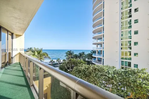 16275 Collins Avenue Sunny Isles Beach FL 33160