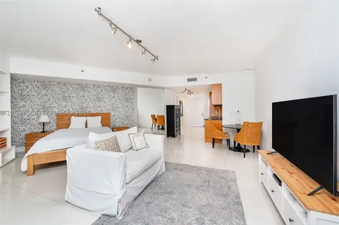 475 Brickell Avenue Miami FL 33131