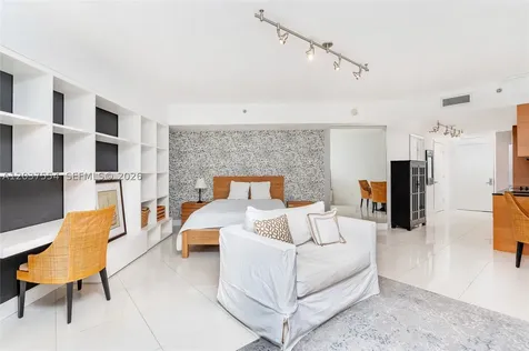 475 Brickell Avenue Miami FL 33131