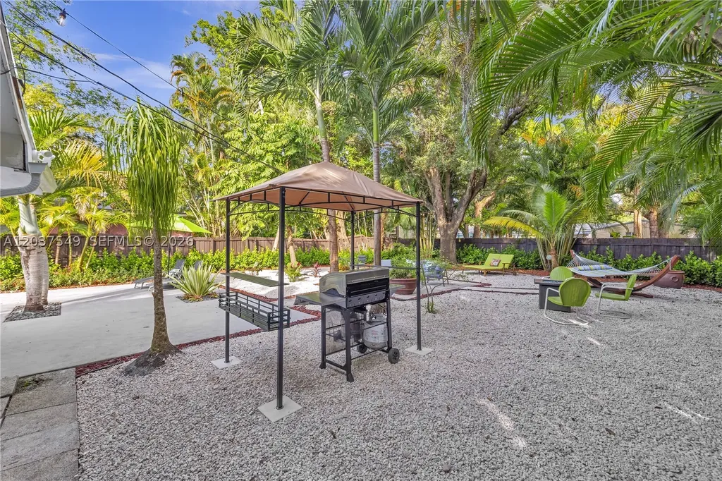204 SW 19th Avenue Fort Lauderdale FL 33312